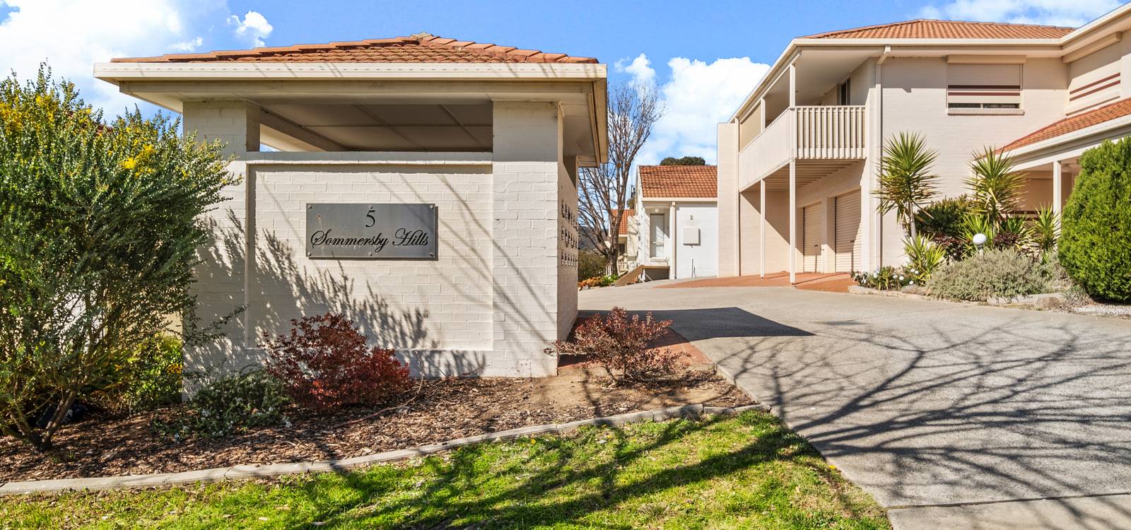 12/5 Harry Hopman Circuit GORDON, ACT 2906 is for Sale on Zango Zango