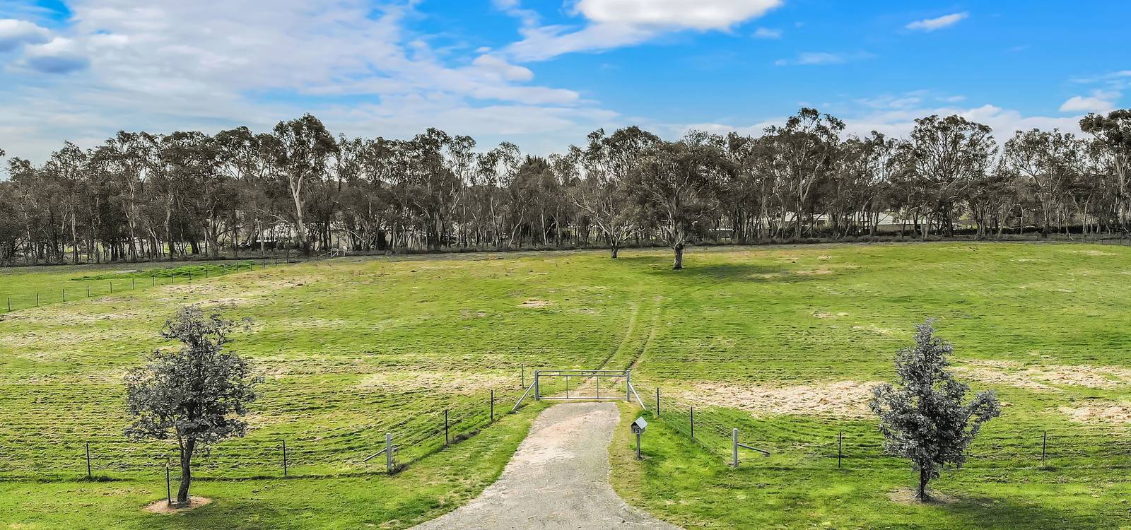 13 Stock Close MURRUMBATEMAN, NSW 2582 is for Sale on Zango Zango