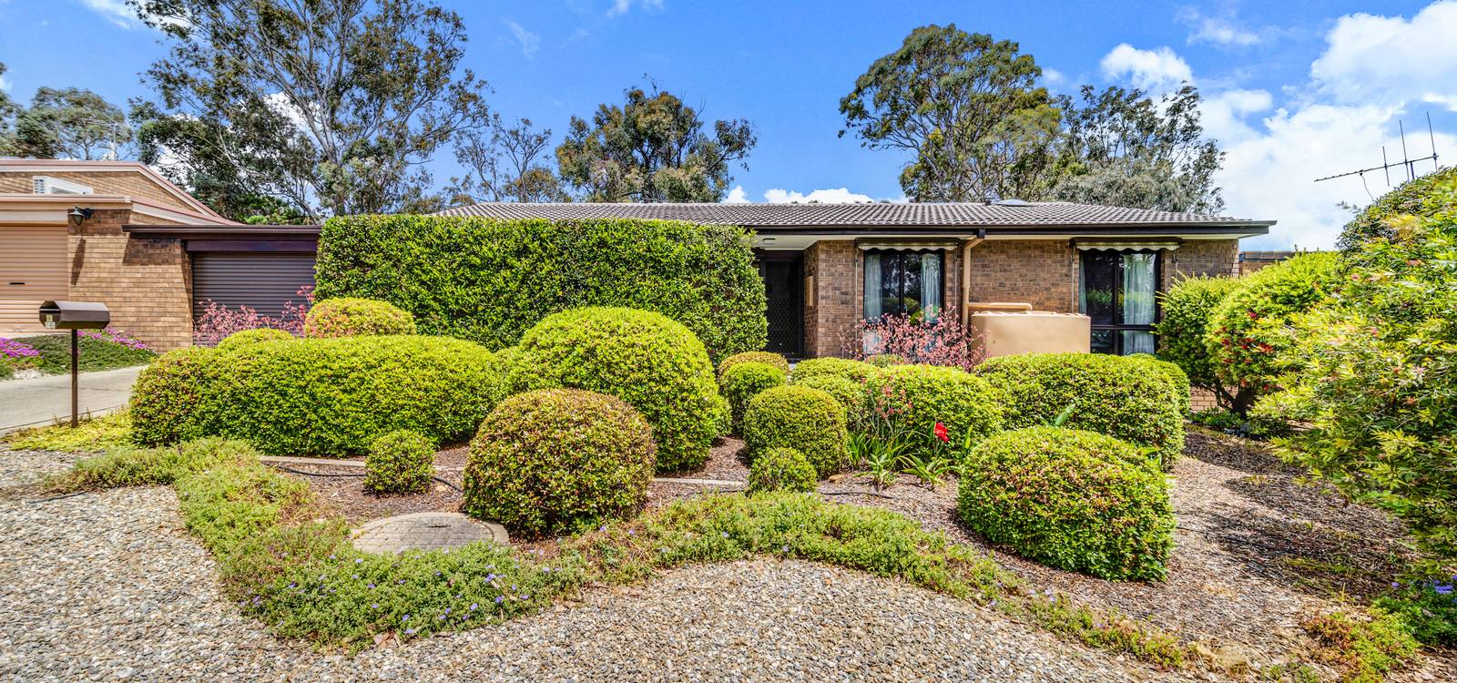 16 Dugdale Street COOK, ACT 2614 is for Sale on Zango Zango