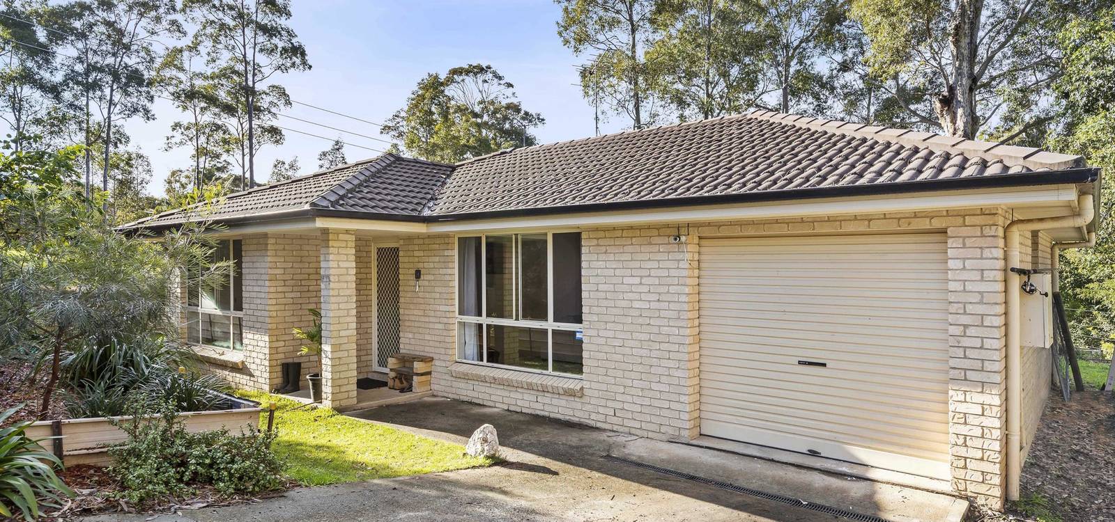 19 Bellbird Drive MALUA BAY, NSW 2536 is for Rent on Zango Zango