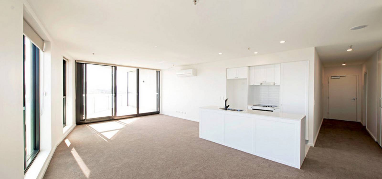 198/1 Anthony Rolfe Avenue GUNGAHLIN, ACT 2912 is for Rent on Zango Zango