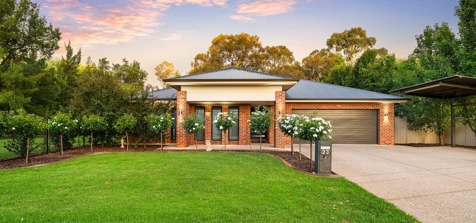 23 Plunkett Drive LAKE ALBERT, NSW 2650 is for Sale on Zango Zango