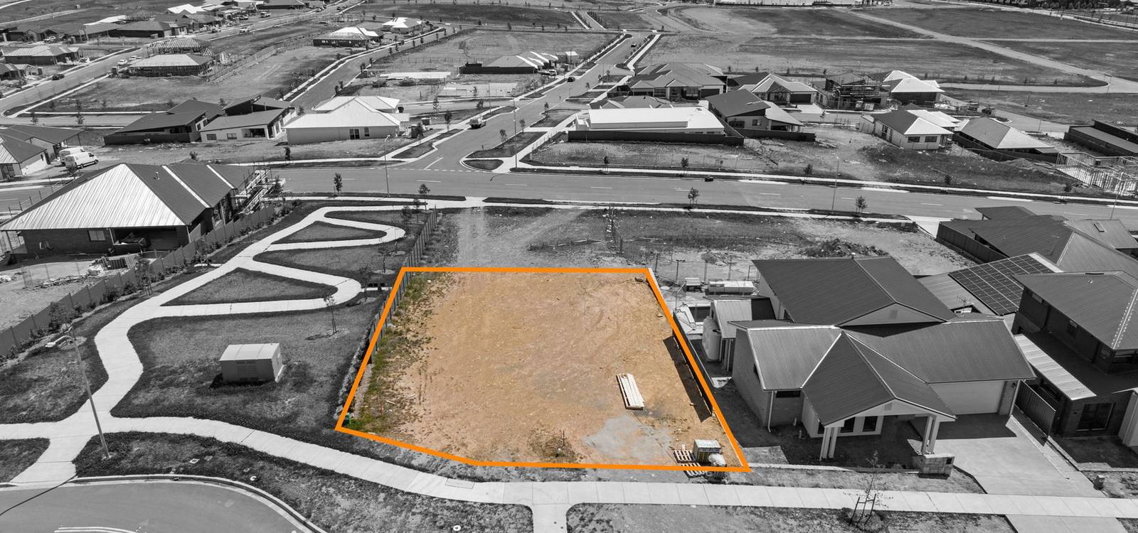 24 Lanham Street GOOGONG, NSW 2620 is for Sale on Zango Zango