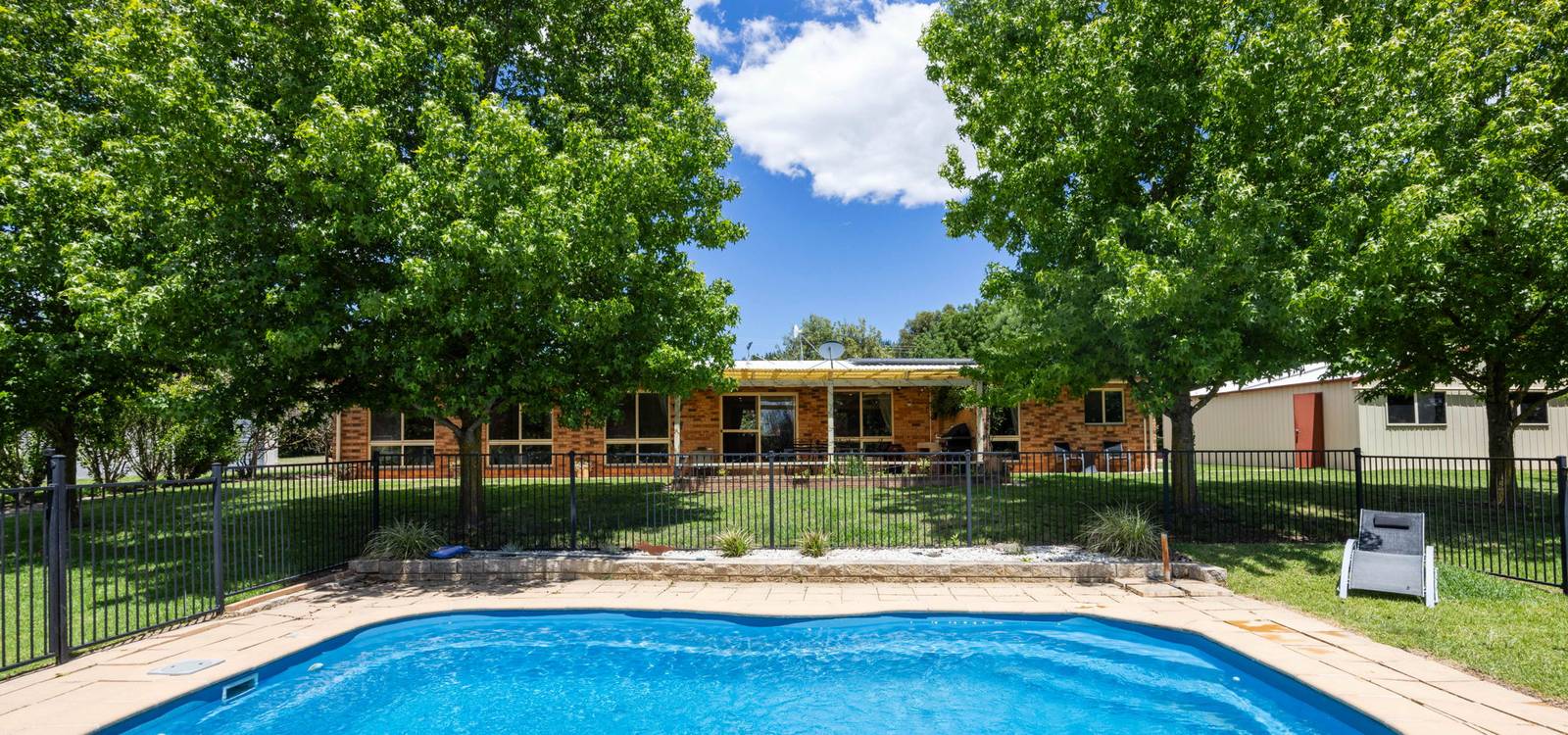 28 Davis Circuit MURRUMBATEMAN, NSW 2582 is for Sale on Zango Zango