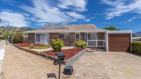 30 Thomas Hart Street BANKS, ACT 2906