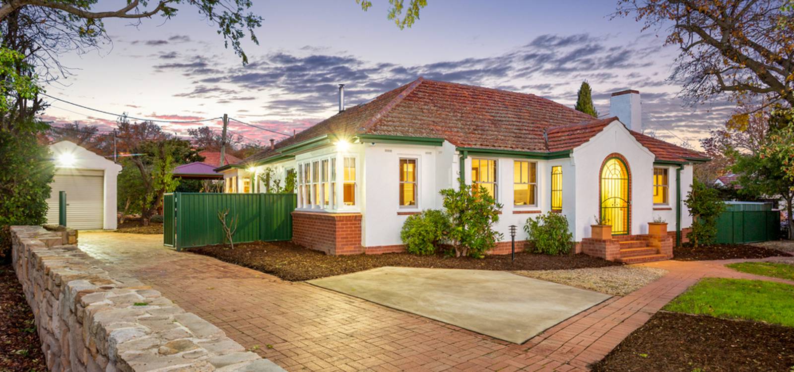 4 Alt Crescent AINSLIE, ACT 2602 is for Sale on Zango Zango