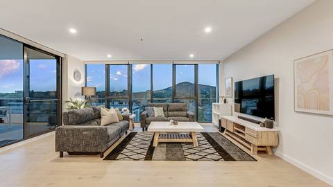 51/44 Constitution Avenue CAMPBELL, ACT 2612