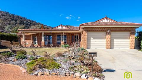 6 Daly Place CONDER, ACT 2906