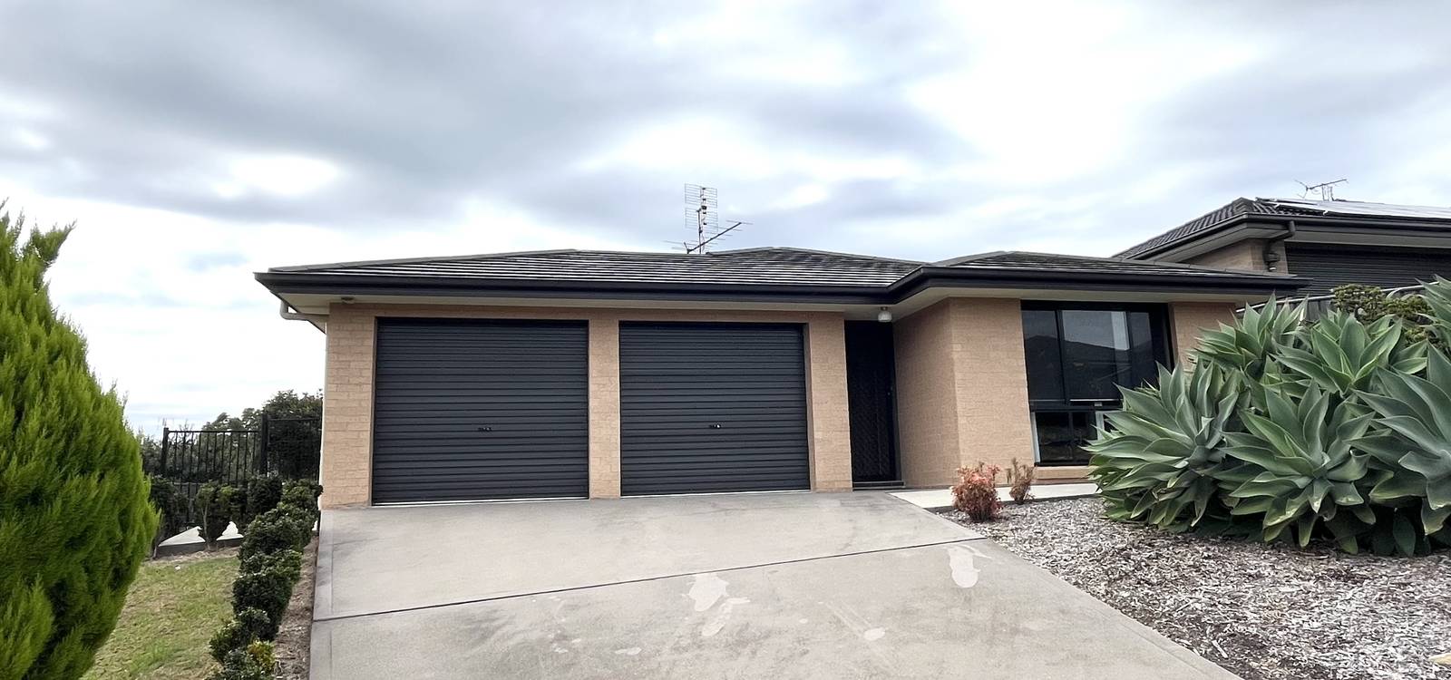 6 Elford Way MALUA BAY, NSW 2536 is for Rent on Zango Zango