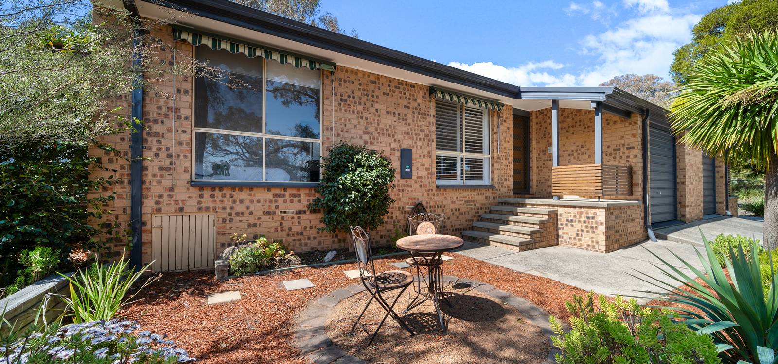 67 Dugdale Street COOK, ACT 2614 is for Sale on Zango Zango