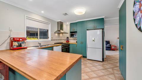 68 James Smith Circuit CONDER, ACT 2906
