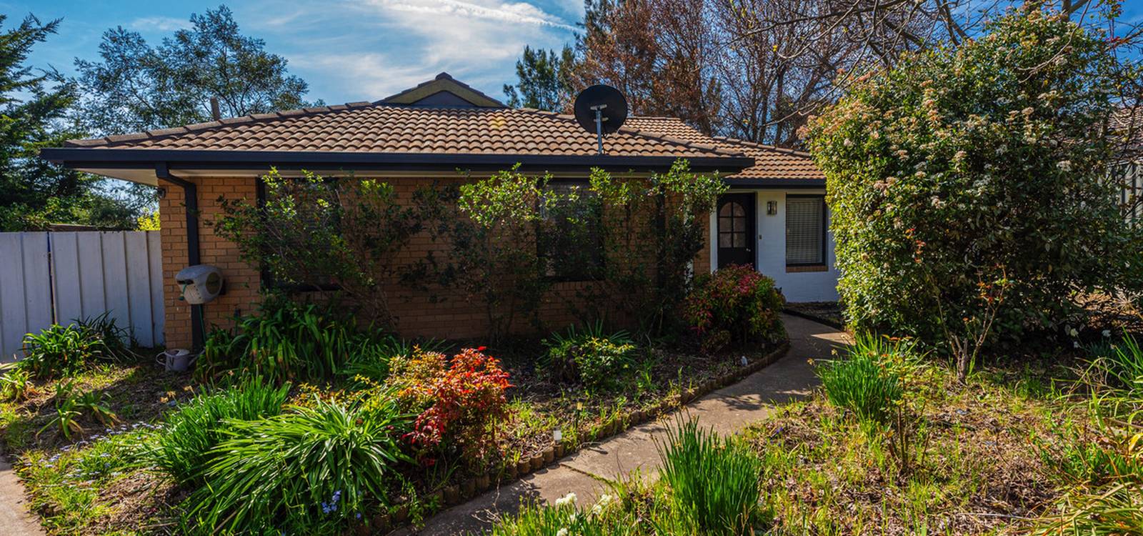 7 Craig Place FLOREY, ACT 2615 is for Sale on Zango Zango