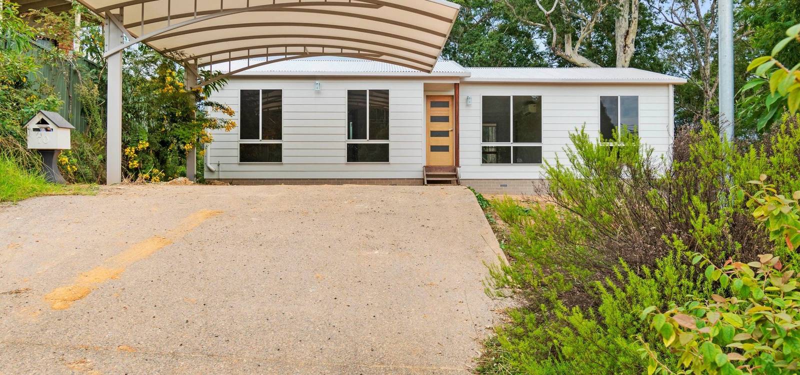 70 Heron Road CATALINA, NSW 2536 is for Sale on Zango Zango