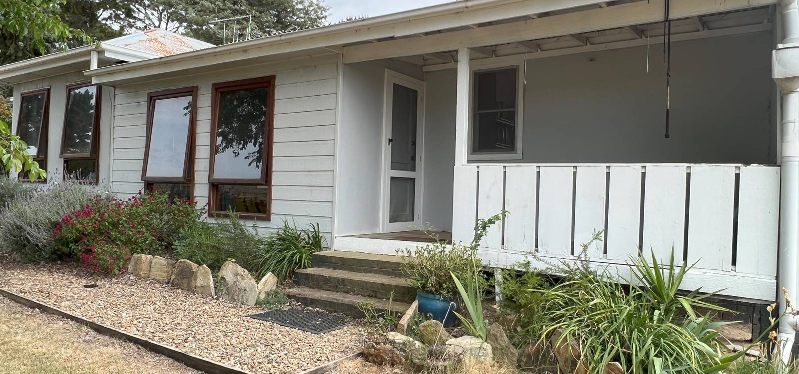 714 Currandooley Road BUNGENDORE, NSW 2621 is for Rent on Zango Zango