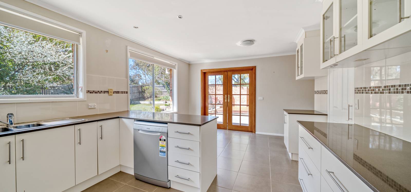 9 Brash Place MELBA, ACT 2615 is for Rent on Zango Zango