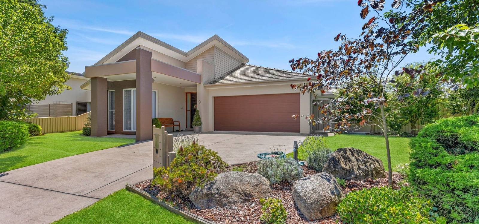 9 Hedley Way BROULEE, NSW 2537 is for Sale on Zango Zango