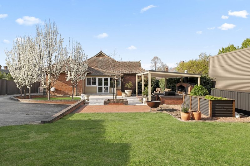 84-clifford-street-goulburn-nsw-2580-111633-image-0-20241107072012974272-thumbnail-1920x1920-70